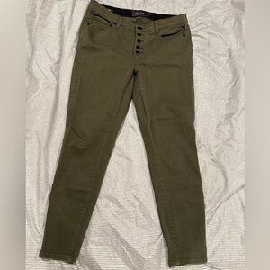 Torrid  Sky High Skinny 14T